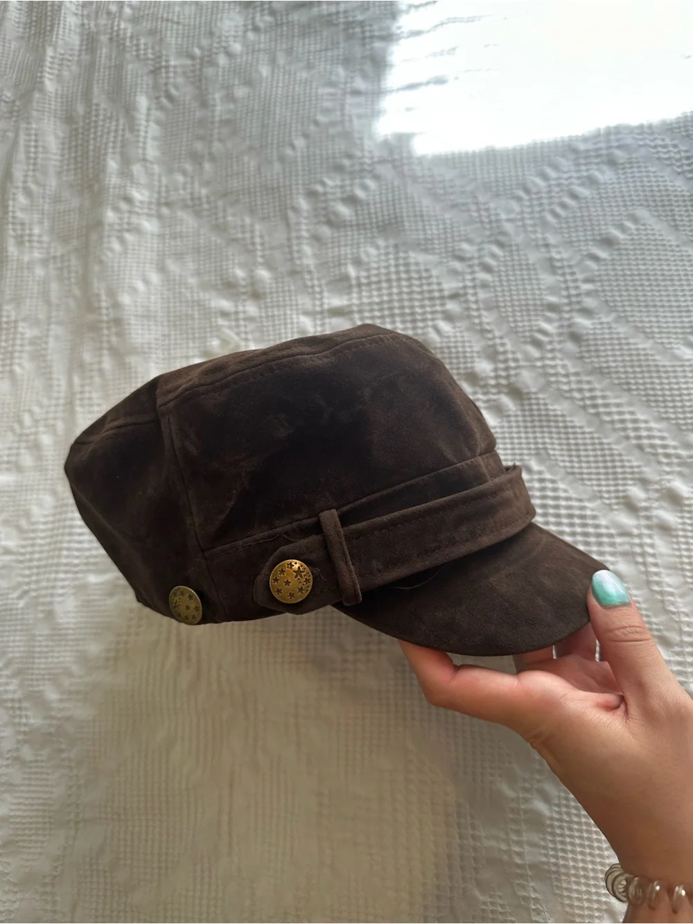 Windsor Weekend Detour Suede Cabby Hat in Brown